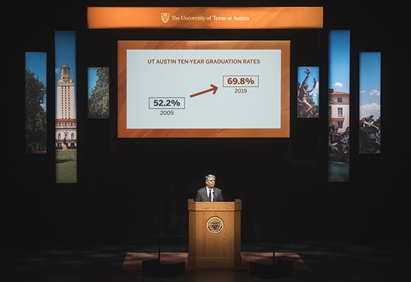 President Fenves stands at a podium.