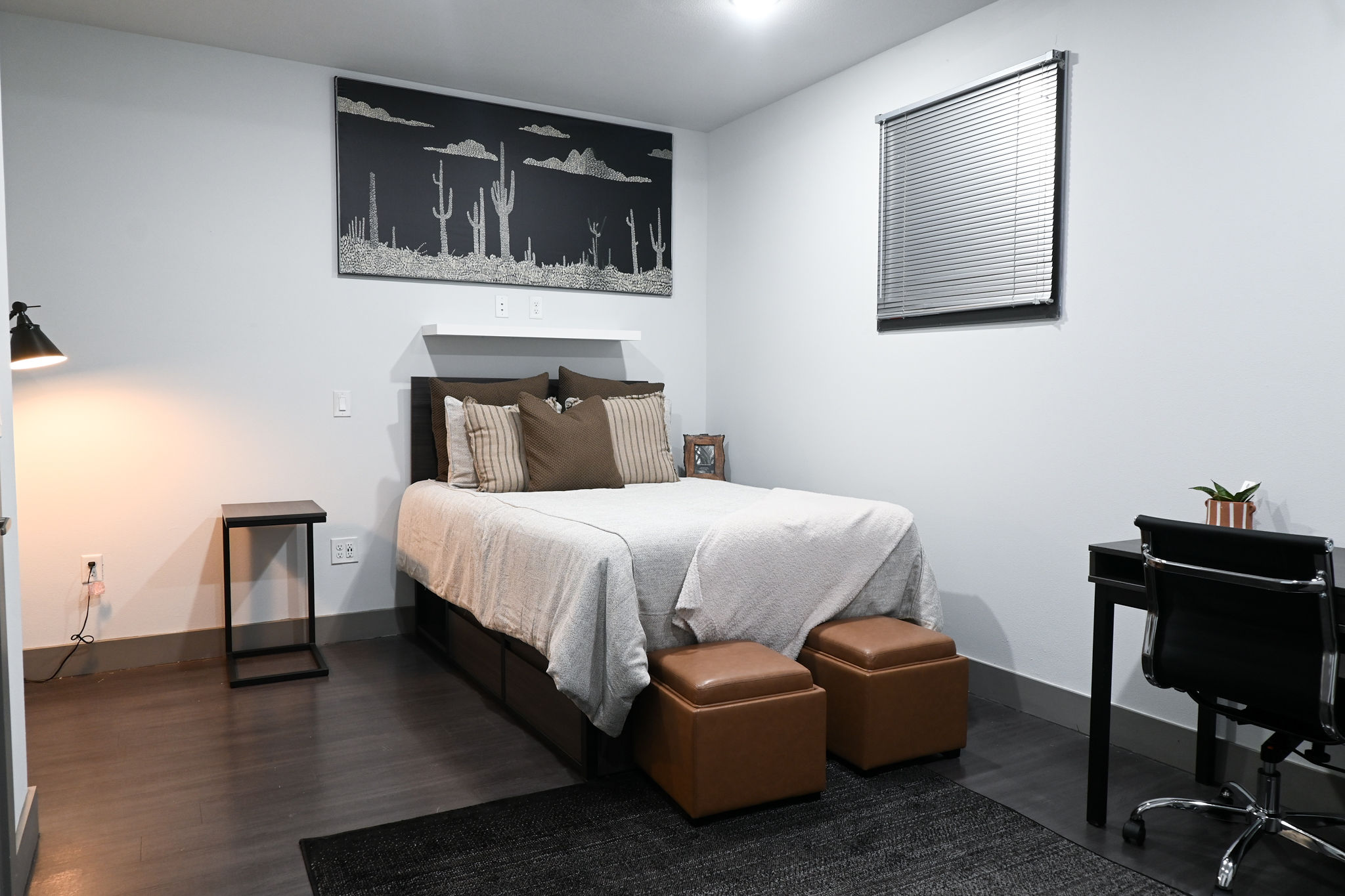 VillasonNueces_TessaHarfenist-22 – Tiffany Meister Bedroom with one bed